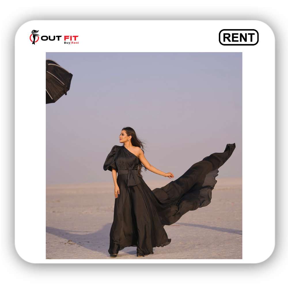 Rent new black gown for pre wedding shoot in bangalore